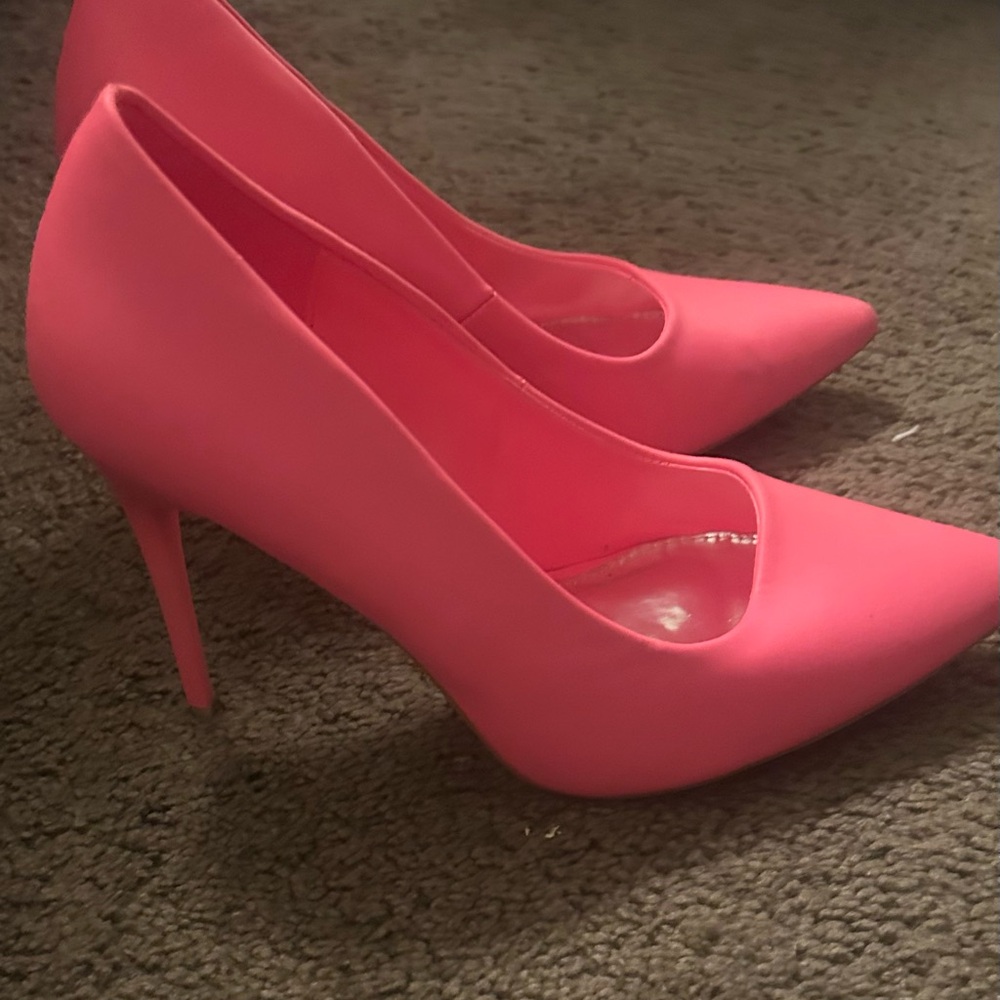 Elegant Pink Women's Heels